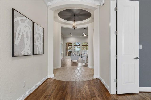 531 Whispering Wind WAY, Austin, TX 78737