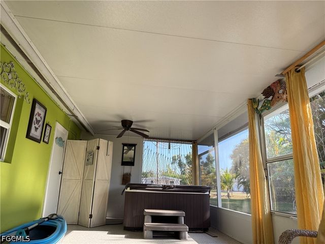 10899 Russell RD, Bokeelia, FL 33922