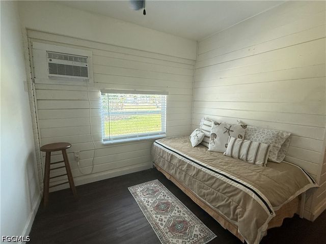 10899 Russell RD, Bokeelia, FL 33922