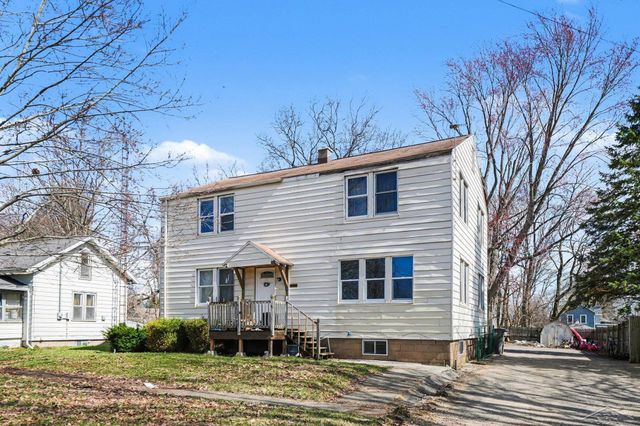 123 S Cayuga Street, Buchanan, MI 49107