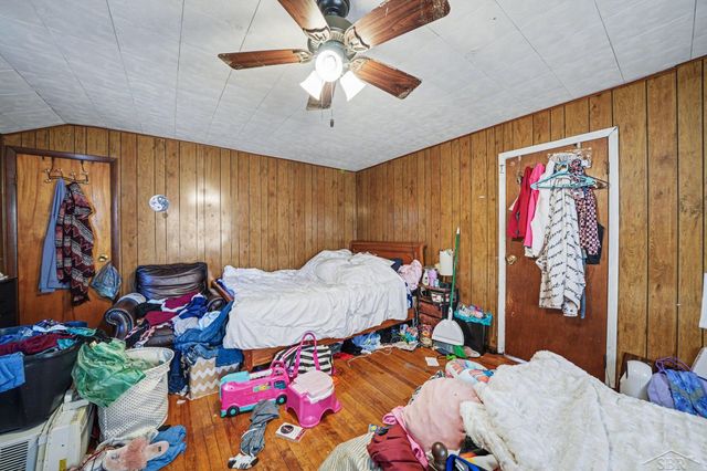 123 S Cayuga Street, Buchanan, MI 49107