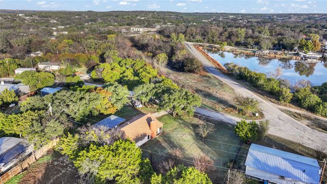 209 Lakeview Trail, Weatherford, TX 76087
