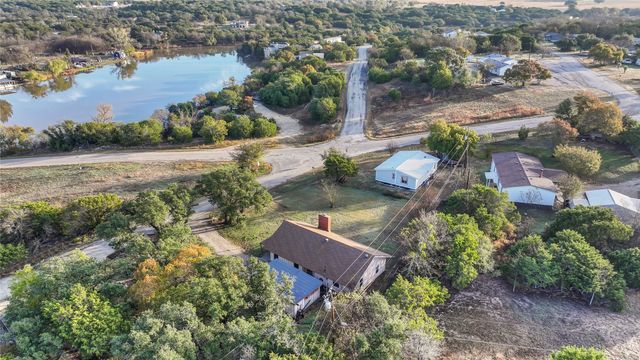 209 Lakeview Trail, Weatherford, TX 76087