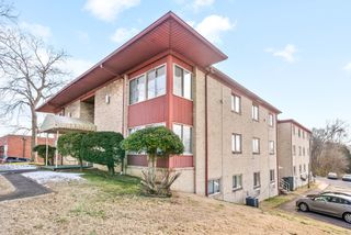 612 Madison St Apt 27, Clarksville, TN 37040