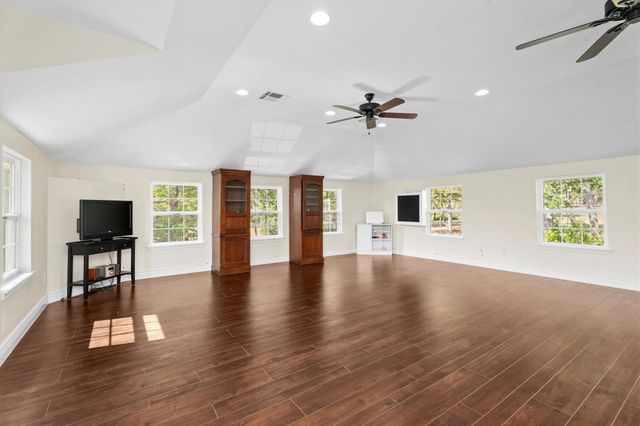 1016 High Hill Creek RD, La Grange, TX 78945