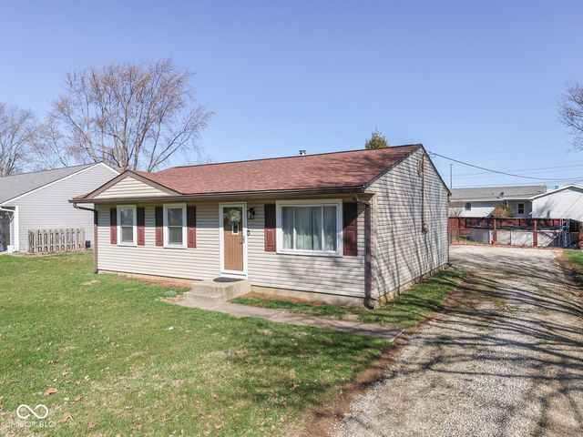 712 E Greenview Drive, Greensburg, IN 47240