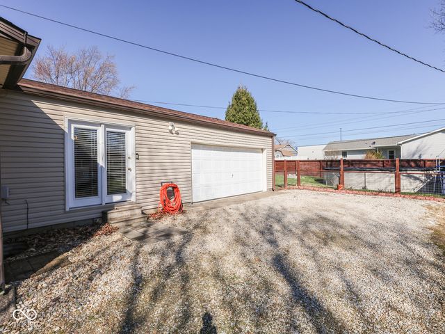 712 E Greenview Drive, Greensburg, IN 47240