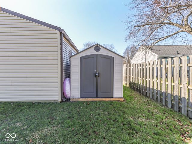 712 E Greenview Drive, Greensburg, IN 47240