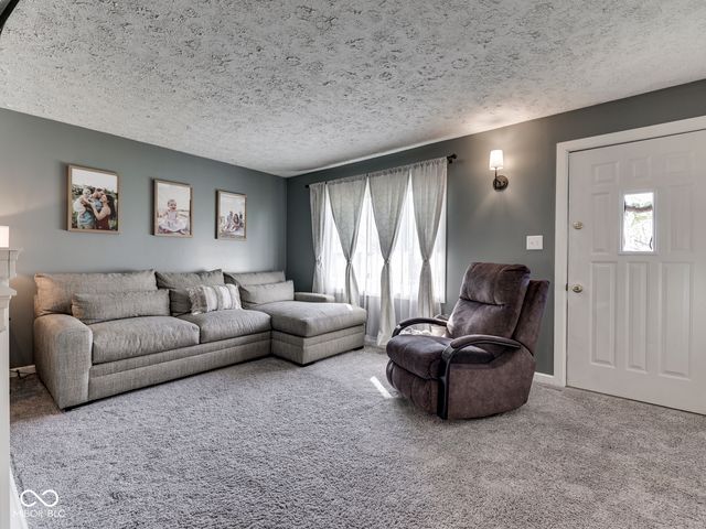 712 E Greenview Drive, Greensburg, IN 47240