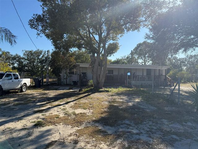 9013 BURR DRIVE, Polk City, FL 33868