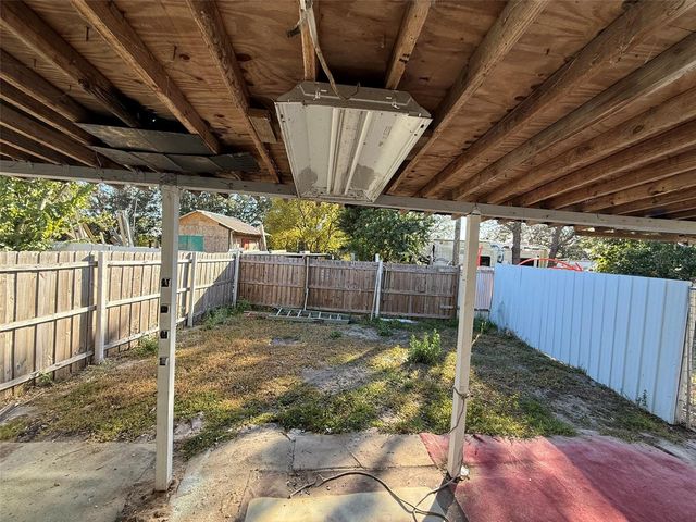 9013 BURR DRIVE, Polk City, FL 33868