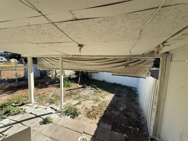 9013 BURR DRIVE, Polk City, FL 33868