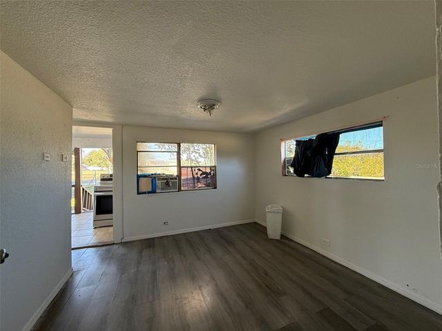 9013 BURR DRIVE, Polk City, FL 33868