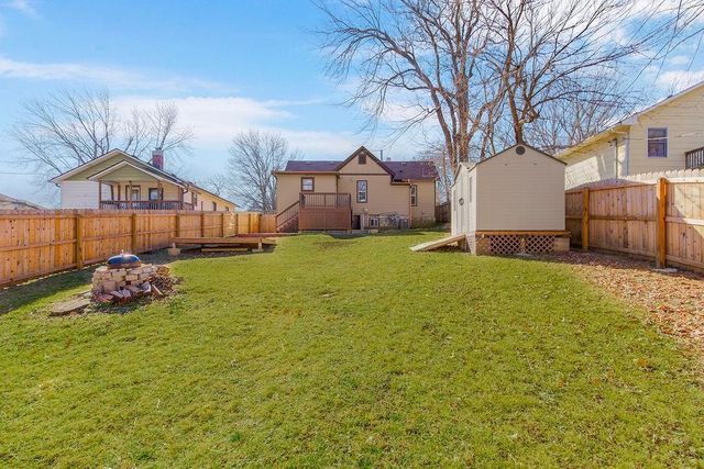 724 Elmwood Street, Excelsior Springs, MO 64024