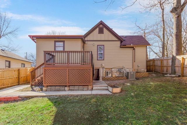 724 Elmwood Street, Excelsior Springs, MO 64024