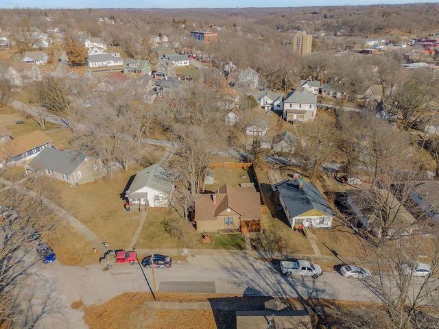 724 Elmwood Street, Excelsior Springs, MO 64024