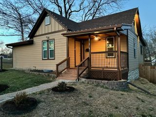 724 Elmwood Street, Excelsior Springs, MO 64024