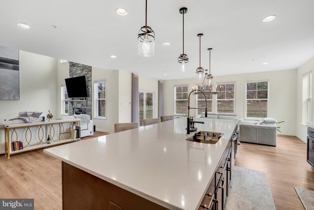 9363 ALLOWAY DR, Hagerstown, MD 21740