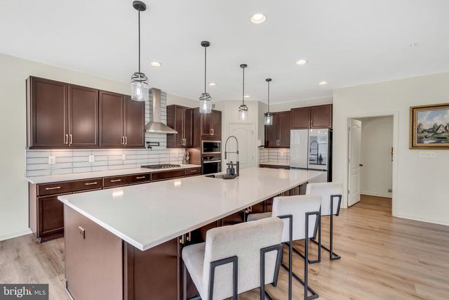 9363 ALLOWAY DR, Hagerstown, MD 21740