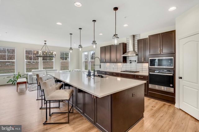 9363 ALLOWAY DR, Hagerstown, MD 21740