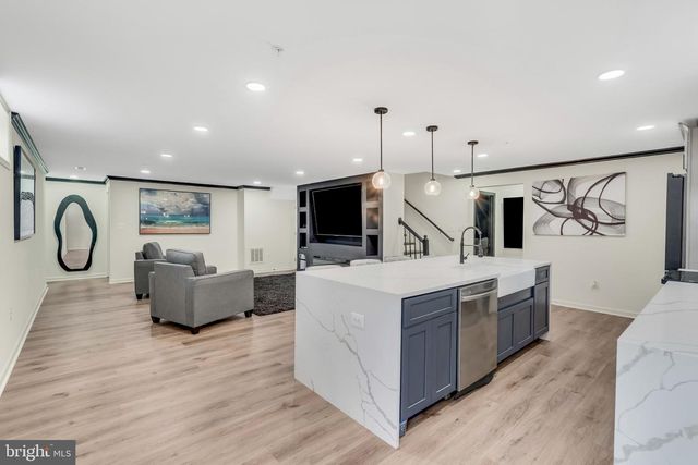 9363 ALLOWAY DR, Hagerstown, MD 21740