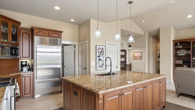 6615 S Springview St, Spokane, WA 99224