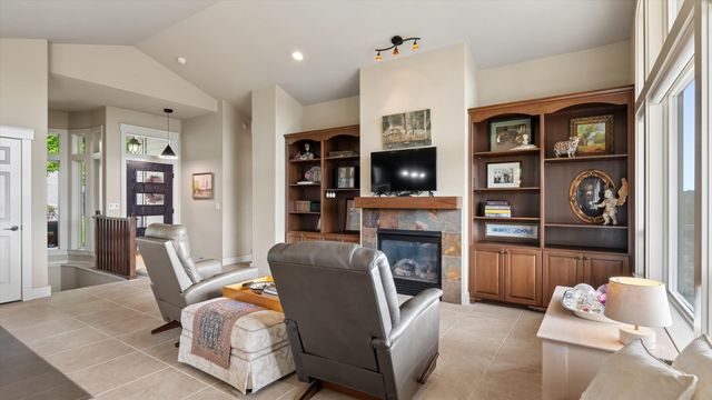6615 S Springview St, Spokane, WA 99224