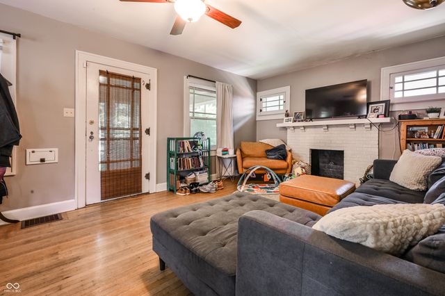 5515 N College Avenue, Indianapolis, IN 46220