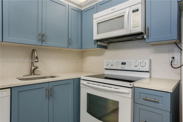 2301 S Ocean Dr 1006, Hollywood, FL 33019