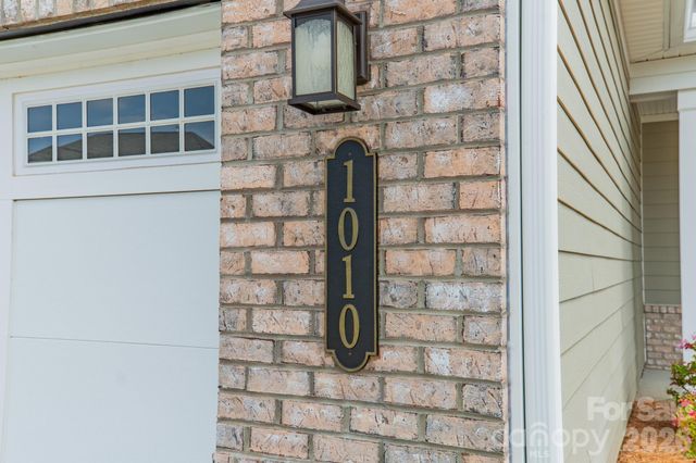 1010 Carlyle Lane, Monroe, NC 28110