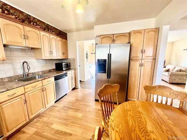 366 Carvel Avenue, Cedarhurst, NY 11516