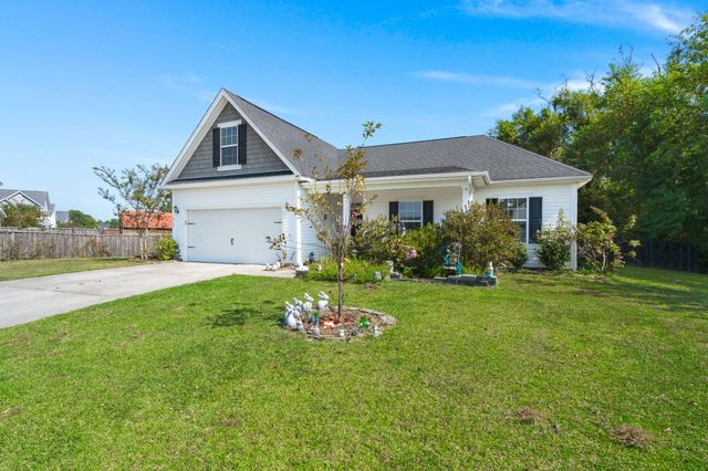 8127 Saveur Lane, Charleston, SC 29406