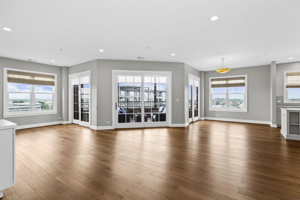 4953 Oakton Street 703, Skokie, IL 60077 — photo 2