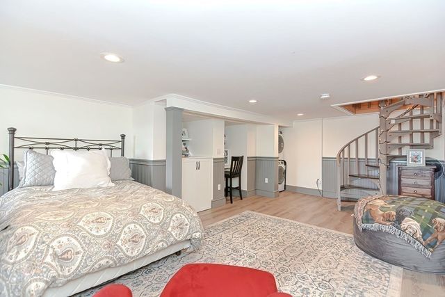 205 Webster St 1, Boston, MA 02128