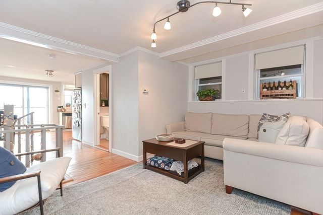 205 Webster St 1, Boston, MA 02128