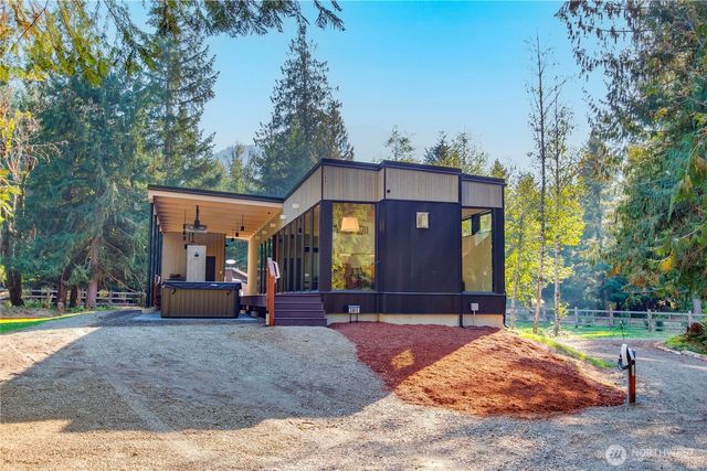 288 Baker Road, Packwood, WA 98377