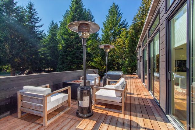 288 Baker Road, Packwood, WA 98377