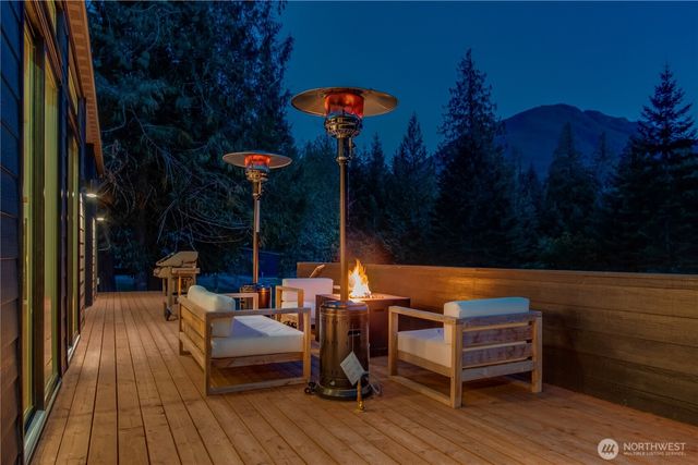 288 Baker Road, Packwood, WA 98377