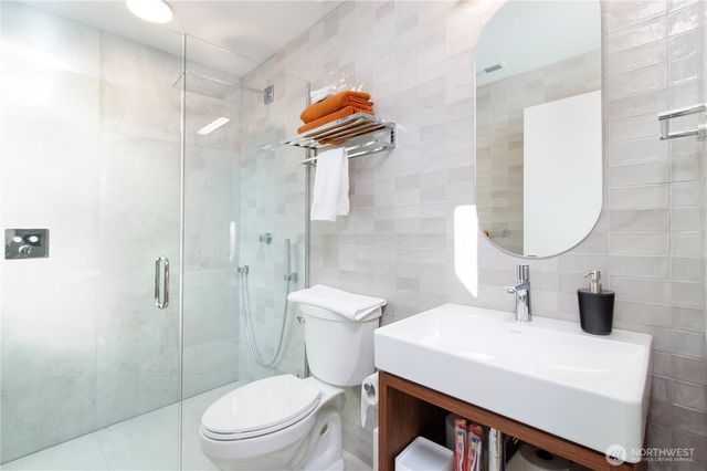 288 Baker Road, Packwood, WA 98377