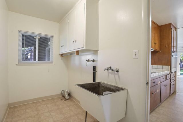 4512 Woodson Ave, Sacramento, CA 95821