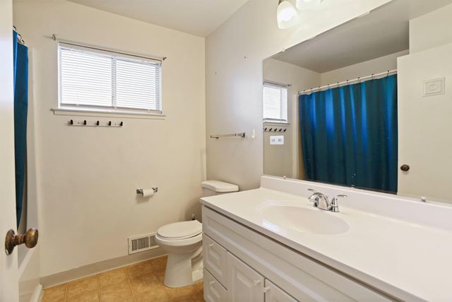 4512 Woodson Ave, Sacramento, CA 95821