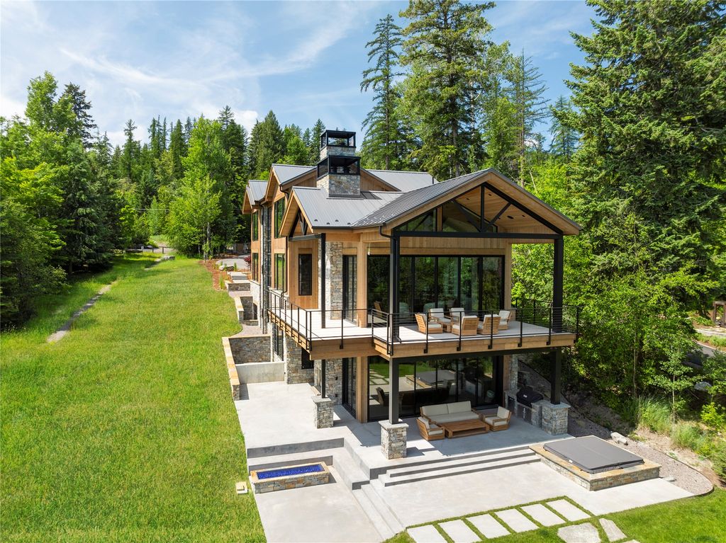 1500 W Lakeshore Drive, Whitefish, MT 59937 photo 3