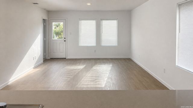 407 Layne Overlook, San Antonio, TX 78253