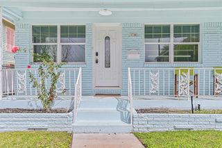 1718 24th Street, Galveston, TX 77550