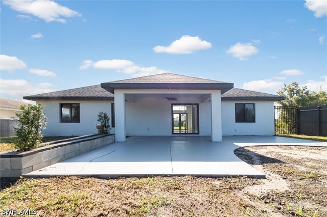 526 Wabasso AVE S, Lehigh Acres, FL 33974