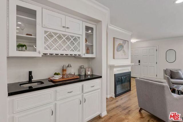 843 N Martel Avenue 2, Los Angeles, CA 90046