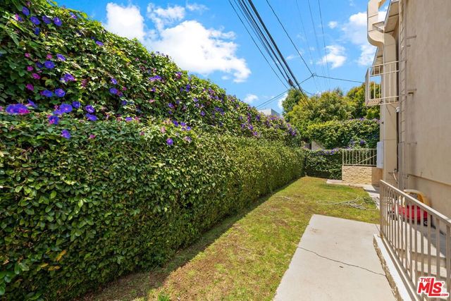 843 N Martel Avenue 2, Los Angeles, CA 90046