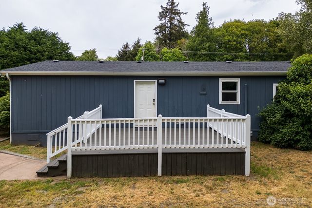 3360 Woodcock Road, Sequim, WA 98382