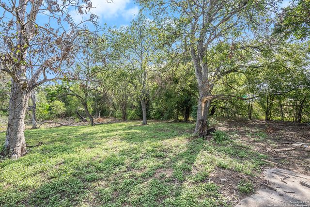 319 Bundy, San Antonio, TX 78220