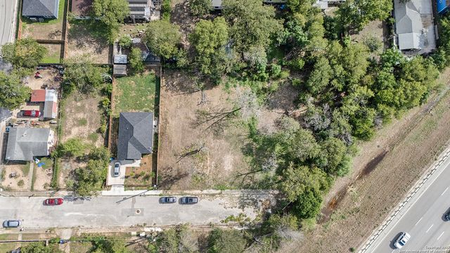 319 Bundy, San Antonio, TX 78220